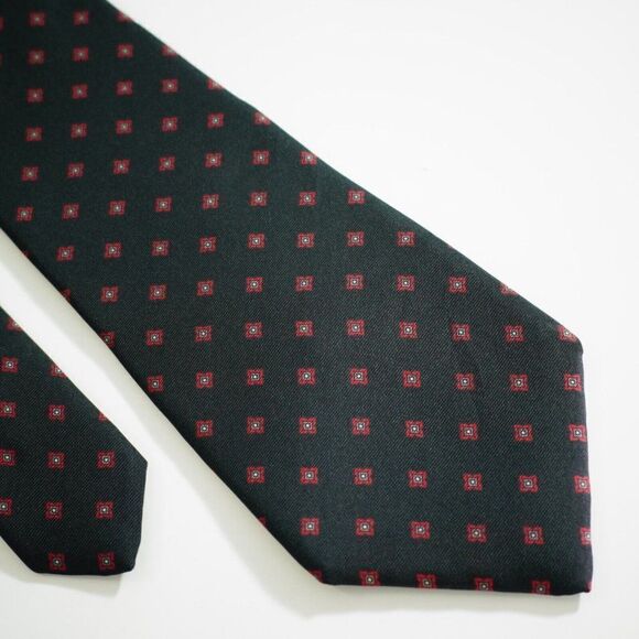 Geoffrey Beene Black Red‎ Floral Geometric Print Silk Tie - Picture 1 of 6